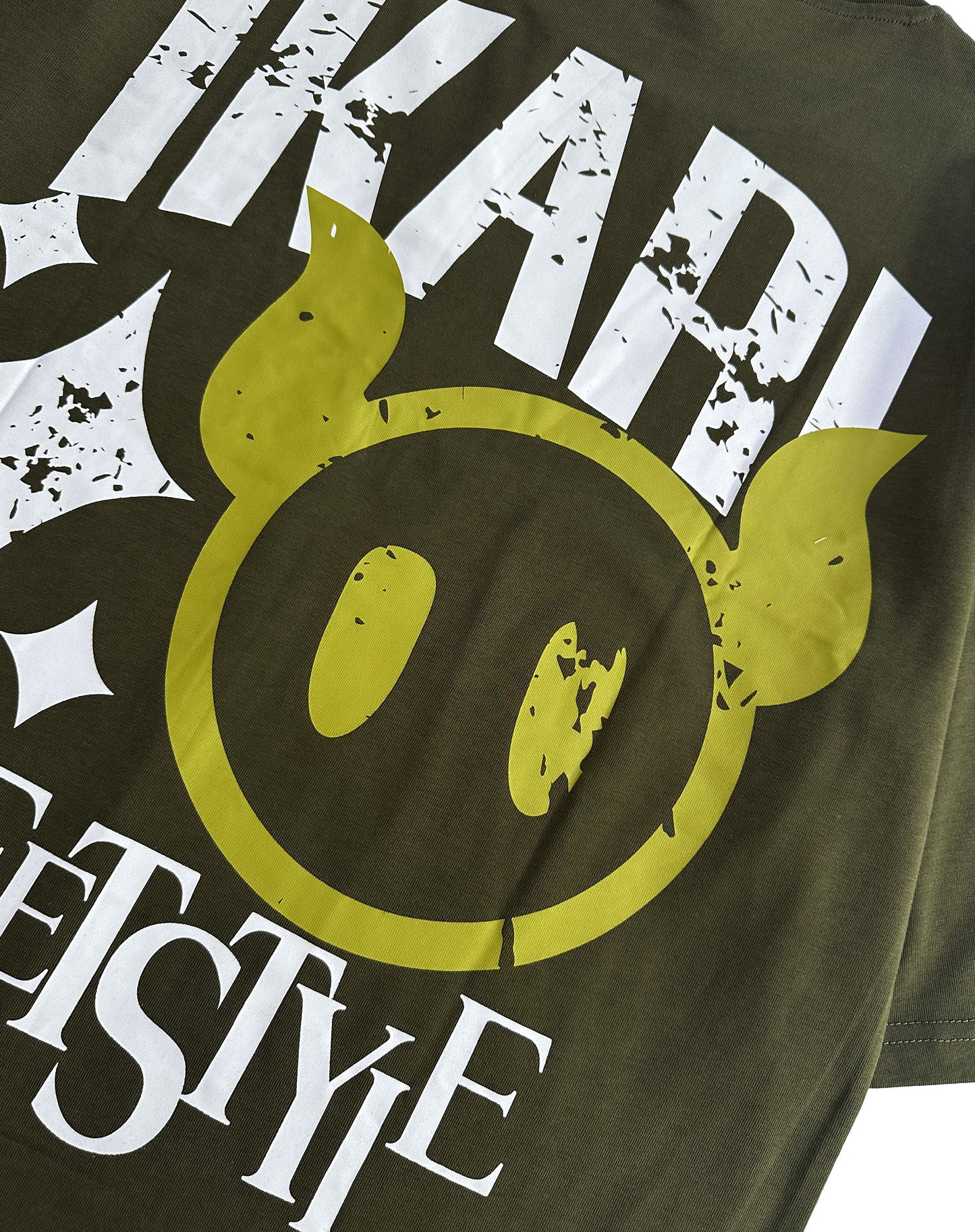 WORN IKA - BOXY MILITARY GREEN TEE