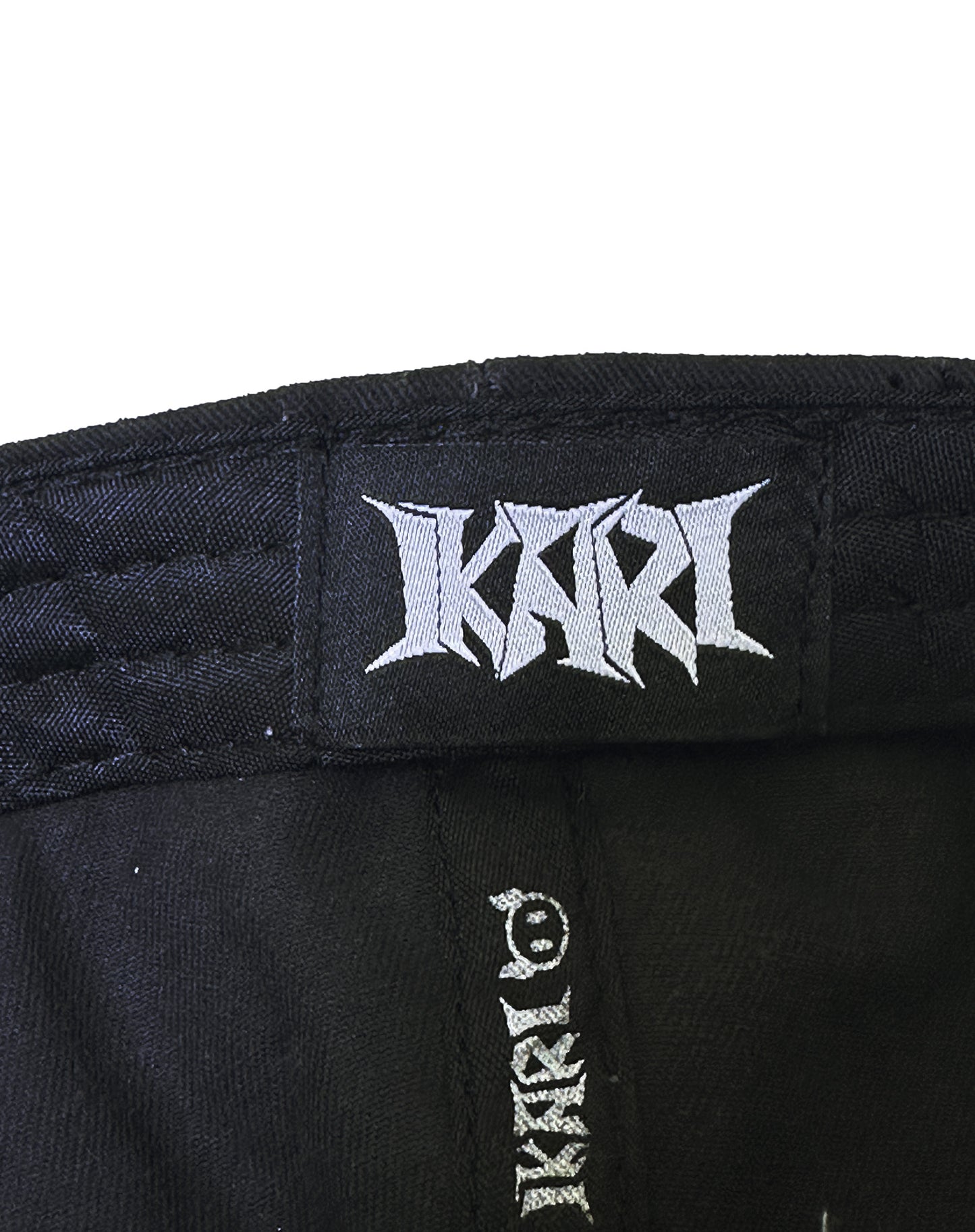 IKARI CLUB - LOW WASHED BLACK CAP